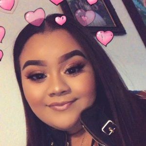 Meet your Posher, Ana